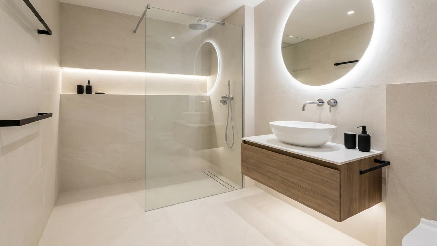 Salle de bain moderne : composer un espace cohérent